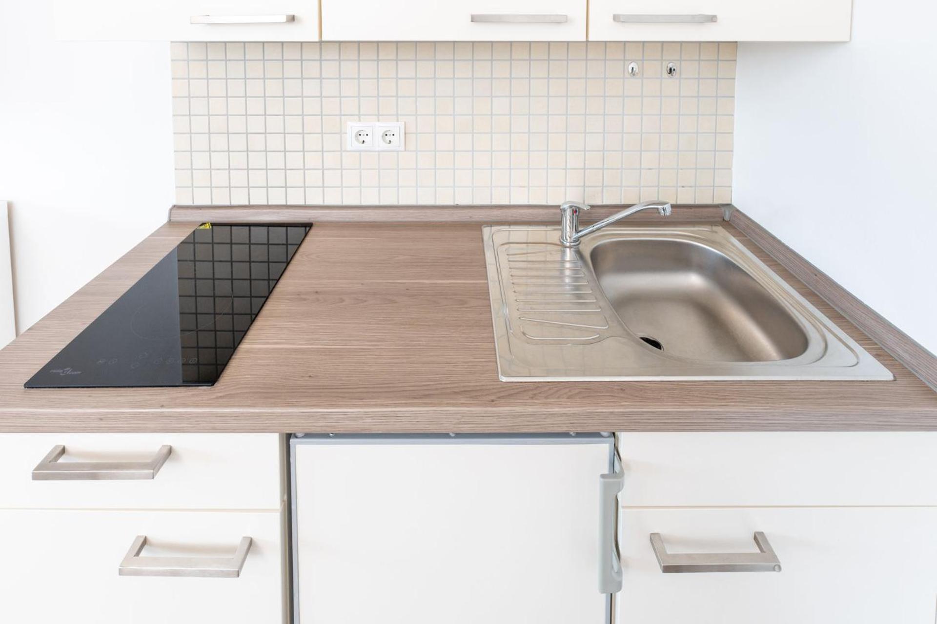 Modernes Apartment Mit Privatem Stellplatz Wenige Minuten Von Der Innenstadt & Mosel Koblenz  Exterior foto